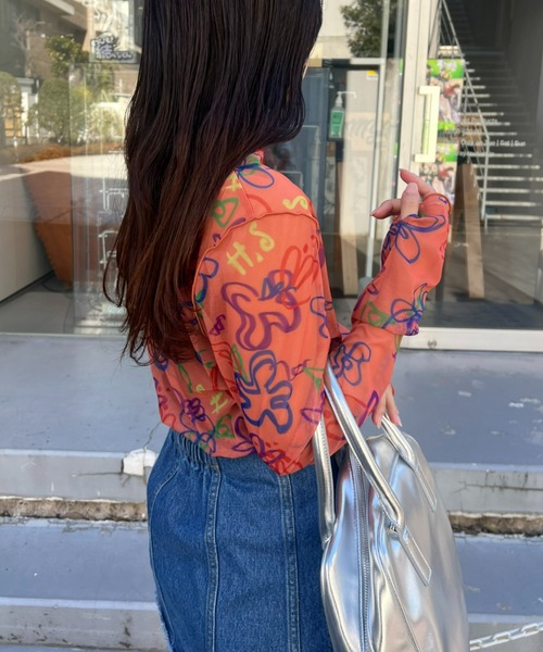 HELLO.SANFRANCISCO(ハローサンフランシスコ)の「≪新色追加≫【HELLO.SANFRANCISCO】ハンドペイントプリントシアーTEE(Tシャツ/カットソー・レディース・オレンジ/アイボリー/ブラック/ブルー/ホワイト/パープル・ONE SIZE)」の17枚目の写真