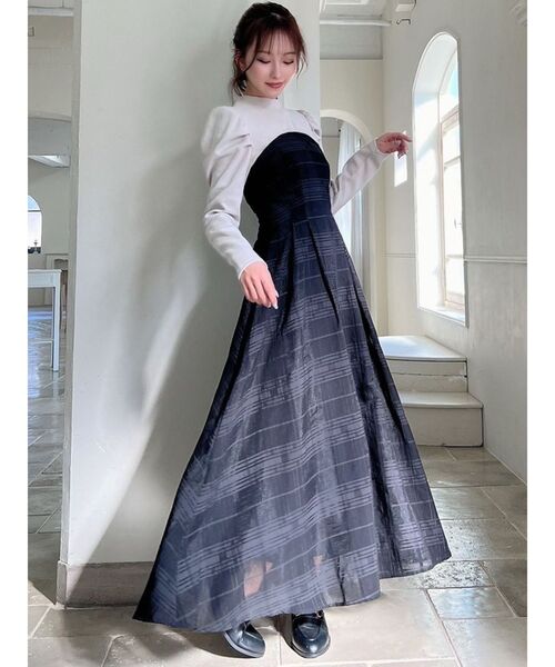 RESEXXY(リゼクシー)の「チェックレイヤードフレアワンピース(ワンピース・レディース・ブラック/ホワイト/ネイビー・FREE)」の16枚目の写真