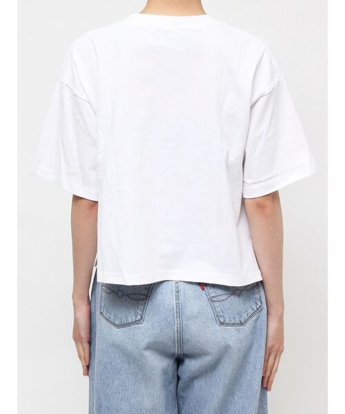 Russell Athletic（ラッセルアスレティック）の「RUSSELL別注 ロゴTee（Tシャツ/カットソー・レディース・オフホワイト/ブルー/ベージュ・FREE）」の13枚目の写真