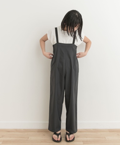 URBAN RESEARCH DOORS（アーバンリサーチドアーズ）の「『親子リンク』add fabrics撥水サロペット(KIDS)（サロペット/オーバーオール・キッズ・チャコールグレー/ブラック・150）」の17枚目の写真
