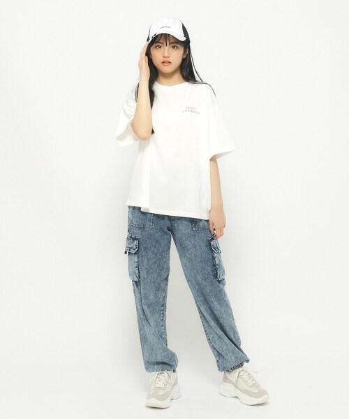 PINK-latte(ピンクラテ)の「◆【130cmあり】人気のピンクマテTシャツ(Tシャツ/カットソー・キッズ・ピンク系/オフホワイト/チャコールグレー・16/15 /14/13)」の9枚目の写真