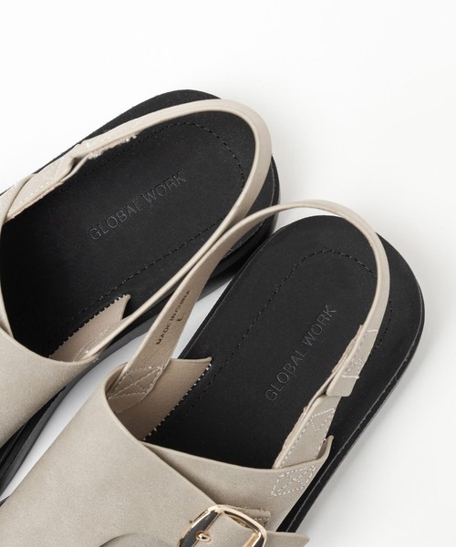 GLOBAL WORK（グローバルワーク）の「らくっションストラップサンダル/108076（サンダル・レディース・シルバー/ブラック/ベージュ/アイボリー・LARGE/SMALL/MEDIUM）」の14枚目の写真