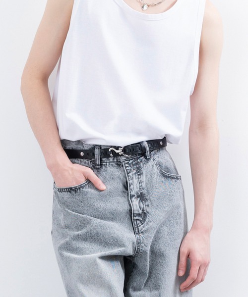 JUNRED（ジュンレッド）の「【 追加生産 】レザーフックベルト（ベルト・メンズ・ダークブラウン/ブラック・FREE）」の8枚目の写真