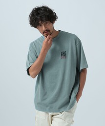 SNOWワンポイント刺繍Tシャツ