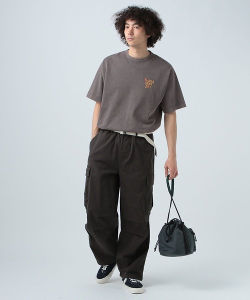 BAYFLOW(ベイフロー)の「SNOWワンポイント刺繍Tシャツ(Tシャツ/カットソー・メンズ・ベージュ/チャコール/ピンク/オフホワイト/ライトグリーン/サックスブルー・MEDIUM/LARGE)」の8枚目の写真