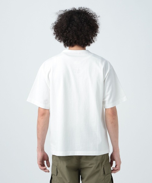 BAYFLOW(ベイフロー)の「SNOWワンポイント刺繍Tシャツ(Tシャツ/カットソー・メンズ・ベージュ/チャコール/ピンク/オフホワイト/ライトグリーン/サックスブルー・MEDIUM/LARGE)」の13枚目の写真