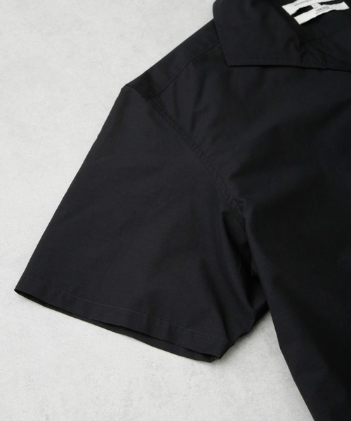 NANO universe(ナノユニバース)の「「MC」coveross(R)カッタウェイカラーシャツ(セットアップ可)(シャツ/ブラウス・メンズ・ブラック/チャコール・M/L)」の5枚目の写真