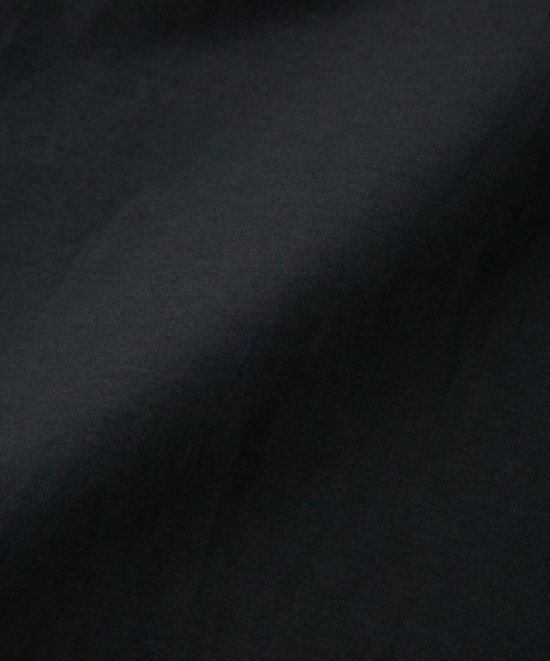 NANO universe(ナノユニバース)の「「MC」coveross(R)カッタウェイカラーシャツ(セットアップ可)(シャツ/ブラウス・メンズ・ブラック/チャコール・M/L)」の8枚目の写真