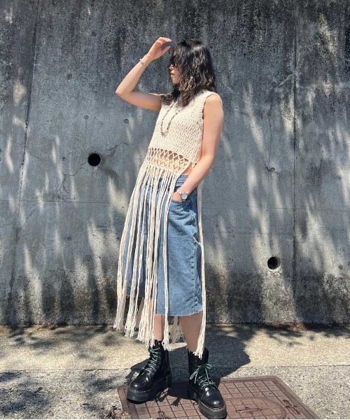 Ameri アメリ MEDI MELANGE TASSEL KNIT TOP F MEDI MELANGE TASSEL KNIT TOPを使った人気ファッション