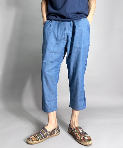 BEATJIVE（ビートジャイブ）の「クロップドパンツ シャンブレー デニムパンツ スラックス 薄手 メンズ（デニムパンツ・メンズ・インディゴブルー/ブラック系その他/ライトブルー・2/3）」の2枚目の写真