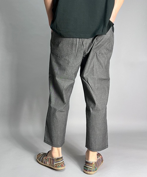 BEATJIVE（ビートジャイブ）の「クロップドパンツ シャンブレー デニムパンツ スラックス 薄手 メンズ（デニムパンツ・メンズ・インディゴブルー/ブラック系その他/ライトブルー・2/3）」の22枚目の写真