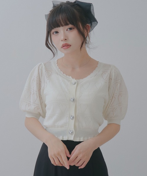 DearMyLoveRose(ディアマイラブローズ)の「透かしハートラメニットカーディガン(ニット/セーター・レディース・ホワイト/ブラック/レッド/ブルー/ベビーピンク・M-L/L~LL/LL~3L)」の2枚目の写真