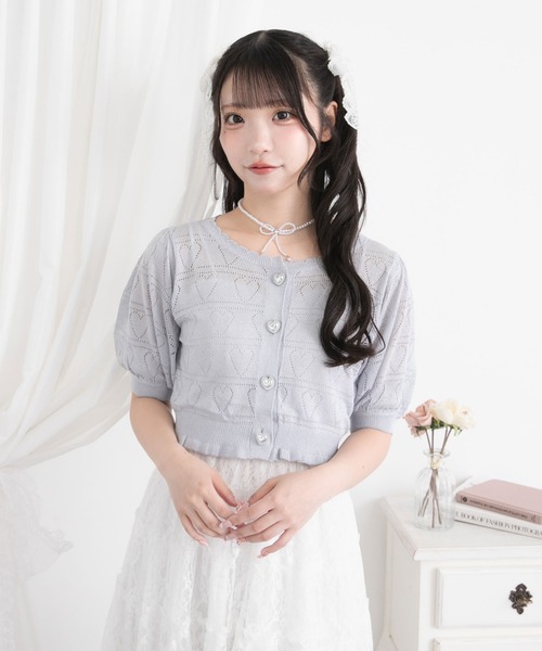 DearMyLoveRose(ディアマイラブローズ)の「透かしハートラメニットカーディガン(ニット/セーター・レディース・ホワイト/ブラック/レッド/ブルー/ベビーピンク・M-L/L~LL/LL~3L)」の4枚目の写真