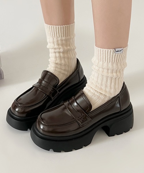 Shoes in Closet(シューズインクローゼット)の「軽量 厚底 タンクソール ヒールアップ コインローファー 774(ローファー・レディース・ブラック/ダークブラウン/ブラック系その他/アイボリー・LL/S/M/L)」の6枚目の写真