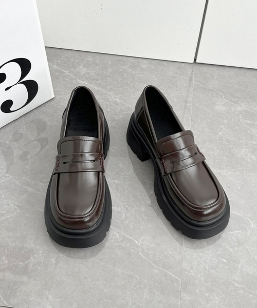 Shoes in Closet(シューズインクローゼット)の「軽量 厚底 タンクソール ヒールアップ コインローファー 774(ローファー・レディース・ブラック/ダークブラウン/ブラック系その他/アイボリー・LL/S/M/L)」の16枚目の写真