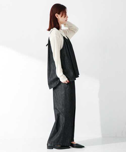 URBAN RESEARCH Sonny Label（アーバンリサーチサニーレーベル）の「デニムキャミ×パンツセットアップ（サロペット/オーバーオール・レディース・ブラック/インディゴブルー・FREE）」の8枚目の写真