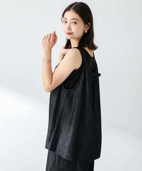 URBAN RESEARCH Sonny Label（アーバンリサーチサニーレーベル）の「デニムキャミ×パンツセットアップ（サロペット/オーバーオール・レディース・ブラック/インディゴブルー・FREE）」の12枚目の写真