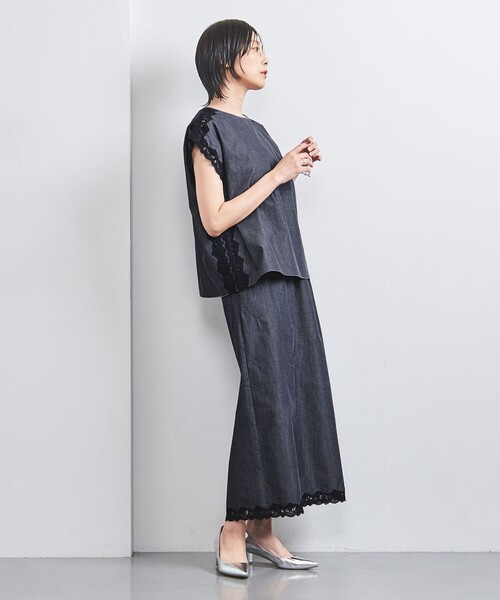 UNITED ARROWS（ユナイテッドアローズ）の「ダンガリー レースコンビ タイトスカート（スカート・レディース・ネイビー・38/36）」の4枚目の写真