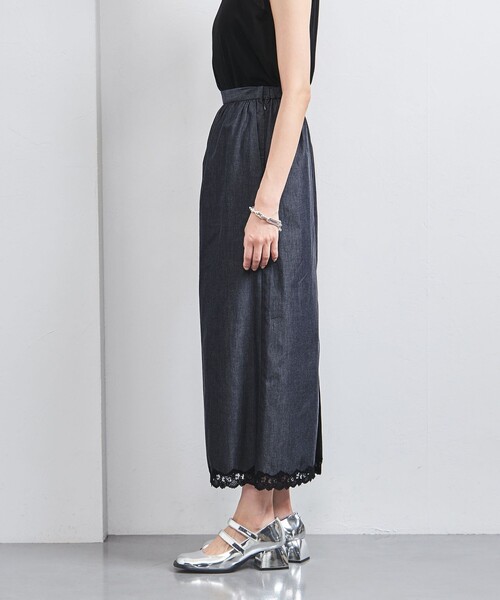 UNITED ARROWS（ユナイテッドアローズ）の「ダンガリー レースコンビ タイトスカート（スカート・レディース・ネイビー・38/36）」の6枚目の写真