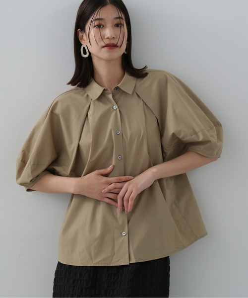 N.(N. Natural Beauty Basic)(エヌエヌナチュラルビューティーベーシック)の「◆ランタンスリーブブラウス(シャツ/ブラウス・レディース・ライラック/ベージュ/ホワイト・MEDIUM)」の2枚目の写真