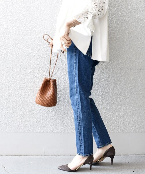 SHIPS（シップス）の「【WEB限定】スリム テーパード デニム （コバルトブルー・ダークブルー）（デニムパンツ・レディース・ダークブルー/コバルトブルー・L/M/S/XS/XXS）」の12枚目の写真