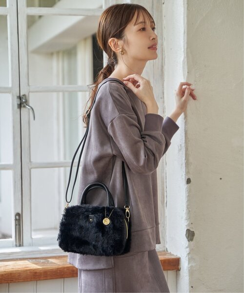 ikka(イッカ)の「【雑誌InRed12月号掲載】エコファー2WAYミニショルダー(ショルダーバッグ・レディース・ブラック/オフホワイト/ダークグリーン/ベージュ/グレー/ホワイト・FREE)」の19枚目の写真