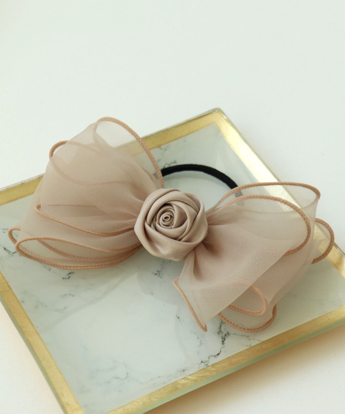 Three Four Time（ｽﾘｰﾌｫｰﾀｲﾑ）の「ローズシフォンリボンヘアゴム【結婚式/パーティ/フォーマル/デイリー】（ヘアゴム・レディース・ベージュ/ブラック・FREE）」の10枚目の写真