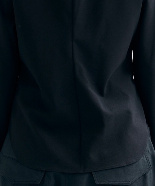 AKANE UTSUNOMIYA（アカネウツノミヤ）の「【AKANE UTSUNOMIYA/アカネウツノミヤ】WAN-FB53-2010(ウエストタックシャツ)（シャツ/ブラウス・レディース・ベージュ/ブラック・38/36）」の13枚目の写真