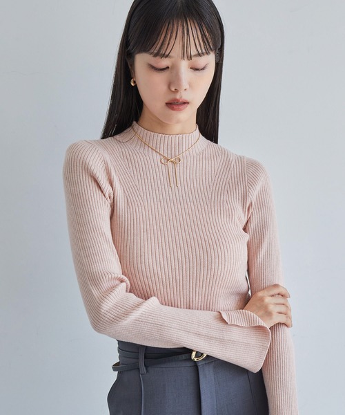 VIS（ビス）の「【新色追加】リブニットプチハイネックプルオーバー【低身長向けサイズ有】（ニット/セーター・レディース・ブラック/グレー/レッド/オフホワイト/ピンク/キナリ・FREE/FS）」の8枚目の写真