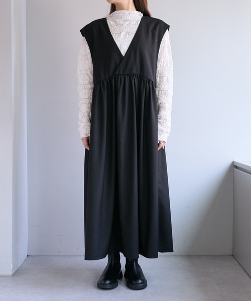 PUAL CE CIN(ピュアルセシン)の「【Du noir】深Vネックジャンパースカート(ジャンパースカート・レディース・チャコールグレー/ブラック・FREE)」の17枚目の写真