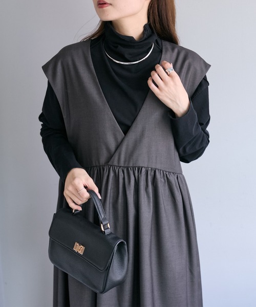 PUAL CE CIN(ピュアルセシン)の「【Du noir】深Vネックジャンパースカート(ジャンパースカート・レディース・チャコールグレー/ブラック・FREE)」の8枚目の写真