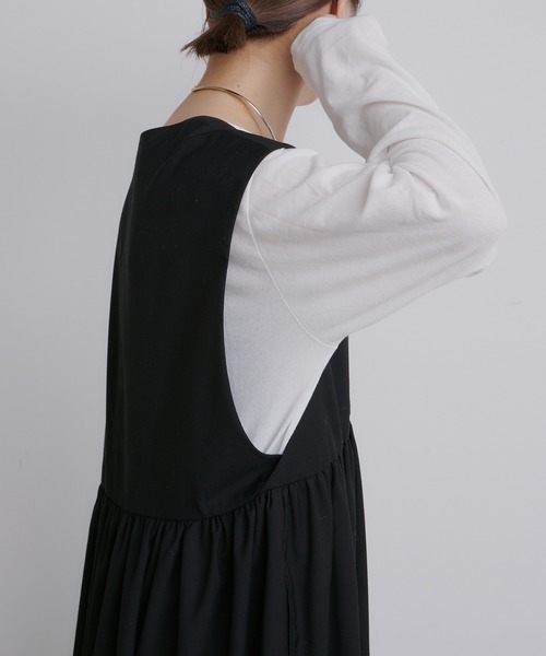 PUAL CE CIN（ピュアルセシン）の「【Du noir】深Vネック