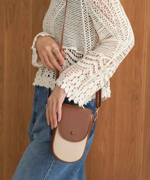 Bab(バブ)の「ミニクロスボディBAG(ショルダーバッグ・レディース・ブラック/ブラウン・ONESIZE)」の3枚目の写真