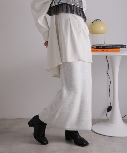 LAFFMO(ラフモ)の「スパンコールラメスカート(スカート・レディース・ゴールド/ピンク/シルバー/グレー・F)」の1枚目の写真