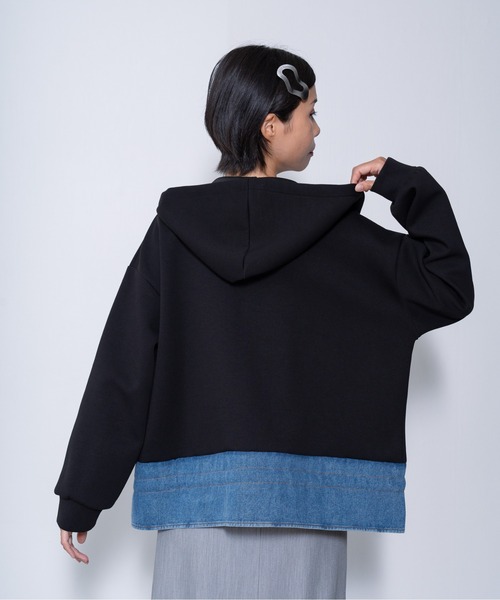 DOLLUPOOPS（ドールアップウップス）の「【ZOZO限定商品】ヘムデニムボンティングパーカー（パーカー・レディース・チャコールグレー/ネイビー/ブラック/グリーン・38）」の19枚目の写真