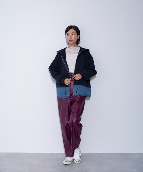 DOLLUPOOPS（ドールアップウップス）の「【ZOZO限定商品】ヘムデニムボンティングパーカー（パーカー・レディース・チャコールグレー/ネイビー/ブラック/グリーン・38）」の14枚目の写真