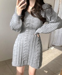 ケーブルニットミニワンピース