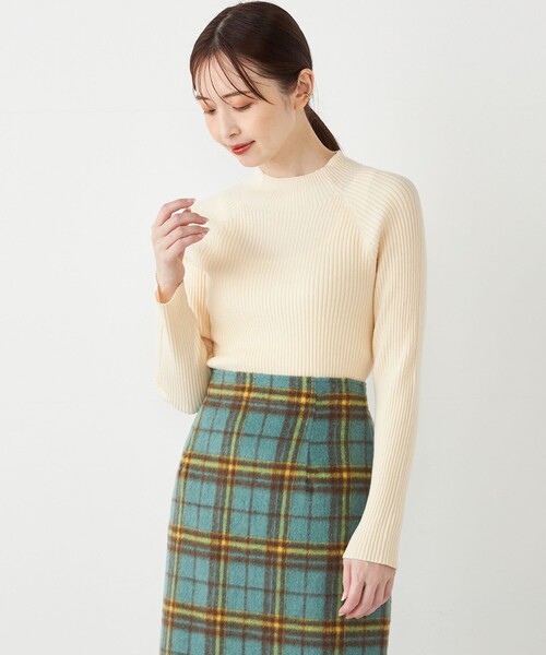 SHIPS Colors(シップス カラーズ)の「SHIPS Colors:〈手洗い可能〉14G リブ ボトルネック ニット(ニット/セーター・レディース・ブラック/ブラウン/オフホワイト/グレー・ONE SIZE)」の21枚目の写真