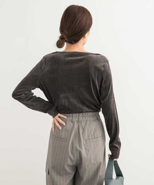 URBAN RESEARCH DOORS(アーバンリサーチドアーズ)の「シアーベロアプルオーバー(Tシャツ/カットソー・レディース・チャコールグレー/オフホワイト/ミント・MEDIUM)」の16枚目の写真