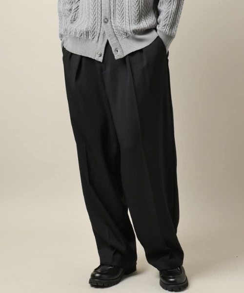 【セール】【シワになりづらい】２タックワイドパンツ LANATEC(日本生地メーカーの素材）（その他パンツ）｜a.v.v（アーヴェヴェ）