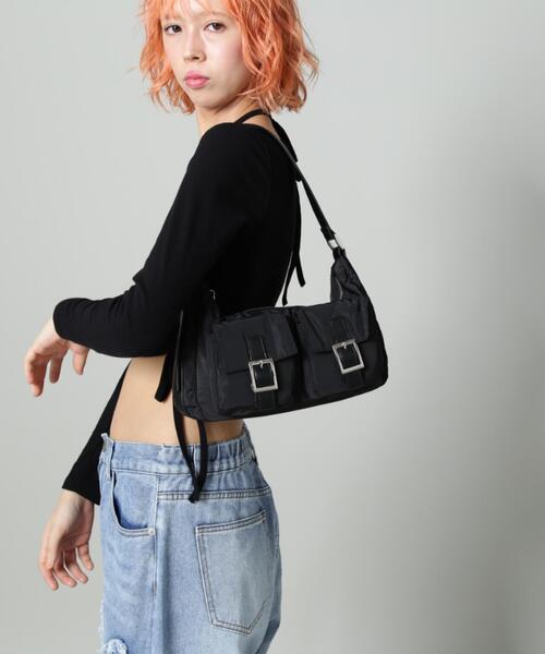 SIS(エスアイエス)の「【WEB限定】SIS/エスアイエス/ナイロンサイドポケットバッグ(トートバッグ・レディース・ブラック/シルバー・F)」の17枚目の写真