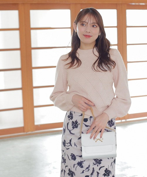 ダイヤ柄パールパフニット ASTORIA ODIER（アストリアオディール）の「フラッフィーダイヤ