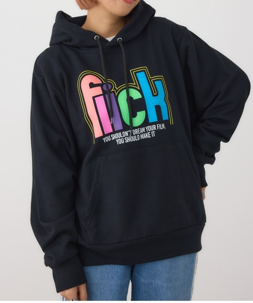 RODEO CROWNS WIDE BOWL(ロデオクラウンズワイドボウル)の「Neon Color Print パーカー(パーカー・レディース・ブラック/オフホワイト/ブルー/杢グレー・FREE)」の1枚目の写真