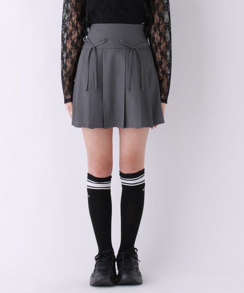 repipi armario(レピピ アルマリオ)の「リボンプリーツスカート(スカート・キッズ・ベージュ/グレー/ブラック・MEDIUM/LARGE/SMALL)」の10枚目の写真