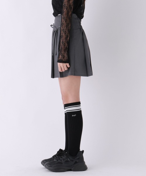 repipi armario(レピピ アルマリオ)の「リボンプリーツスカート(スカート・キッズ・ベージュ/グレー/ブラック・MEDIUM/LARGE/SMALL)」の11枚目の写真