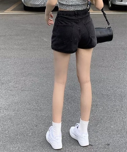 DAY CLOSET(デイ クローゼット)の「レディース 韓国っぽショート丈デニムスカパン(デニムパンツ・レディース・チャコールグレー/ライトブルー・XL/L/2XL/M/S)」の6枚目の写真