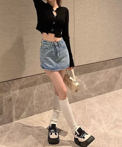 DAY CLOSET(デイ クローゼット)の「レディース 韓国っぽショート丈デニムスカパン(デニムパンツ・レディース・チャコールグレー/ライトブルー・XL/L/2XL/M/S)」の9枚目の写真