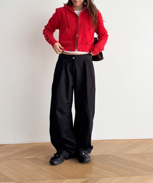 CANAL JEAN(キャナルジーン)の「HARING 裏毛コンパクトパーカー(パーカー・レディース・ネイビー/グレー/レッド・ONE SIZE)」の10枚目の写真