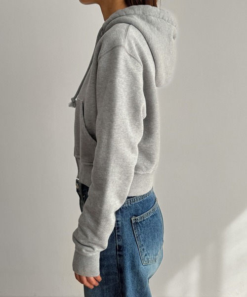 CANAL JEAN(キャナルジーン)の「HARING 裏毛コンパクトパーカー(パーカー・レディース・ネイビー/グレー/レッド・ONE SIZE)」の15枚目の写真