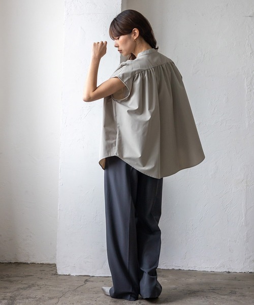 No Rule No Line(ノール-ルノーライン)の「リラックスフレンチスリーブ バンドカラートップス バンドカラーシャツ(Tシャツ/カットソー・レディース・ホワイト/ライトグレー/ブラック・FREE)」の9枚目の写真